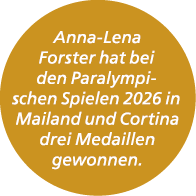 Anna Lena Forster hat bei den Paralympischen Spielen 2026 in Mailand und Cortina drei Medaillen gewonnen.