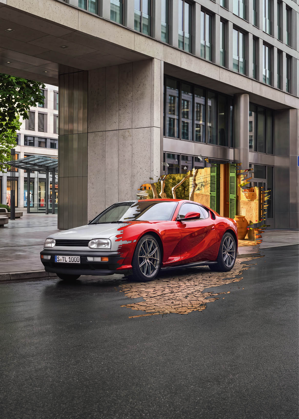 Ein roter Sportwagen steht auf einer nassen Stra e vor einem modernen B rogeb ude mit gro en Fenstern und einem Baum auf dem B rgersteig. Beschreibung von KI generiert